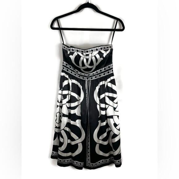 White House Black Market Dresses & Skirts - WHBM NWT Cocktail Dress 100% Silk/Black and White Geometric Print SZ 2 LBD Party